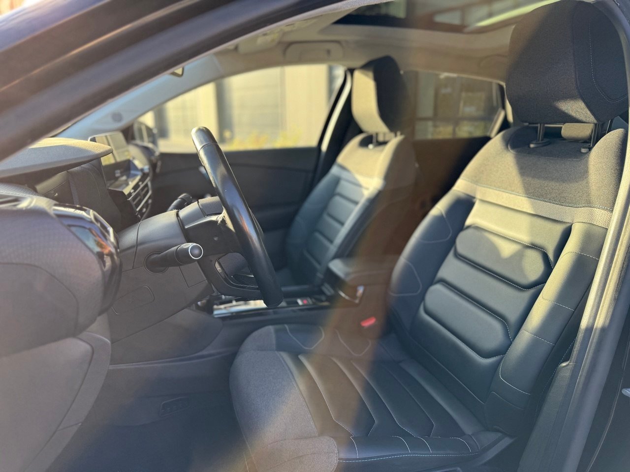 Фото - Citroen E-C4 #8