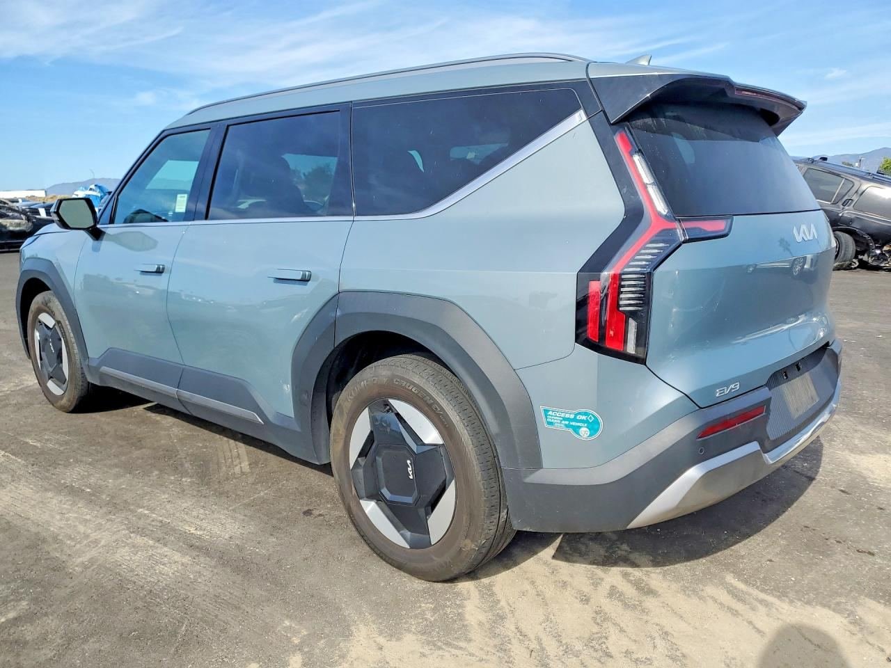 Фото - Kia EV9 #4