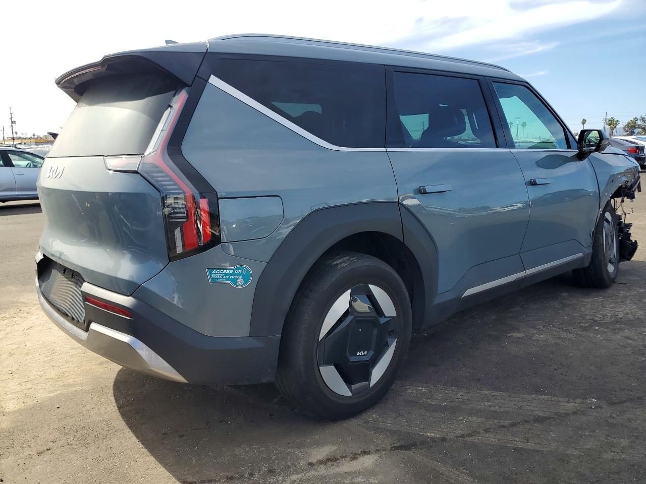 Фото - Kia EV9 #6