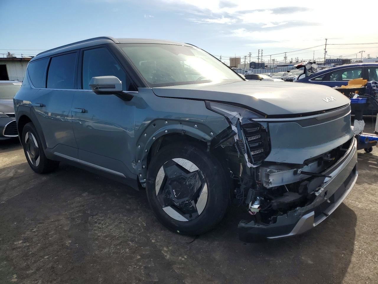 Фото - Kia EV9 #3