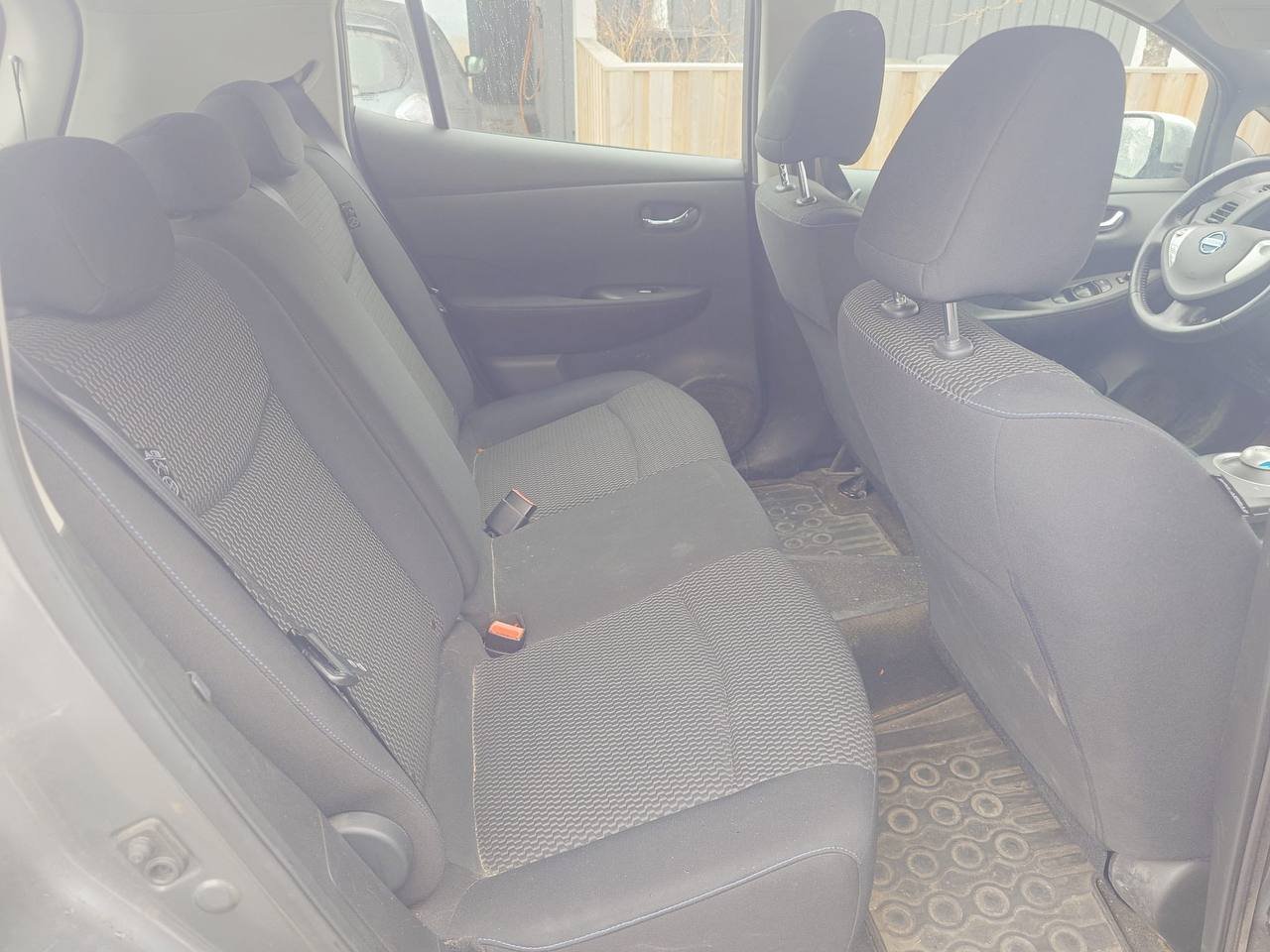 Фото - Nissan Leaf #6