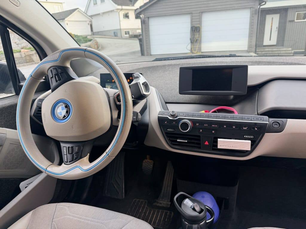 Фото - BMW I3 #3