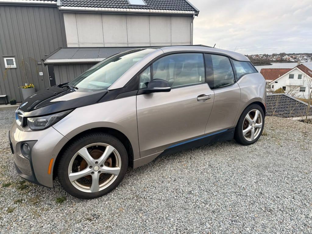Фото - BMW I3 #7