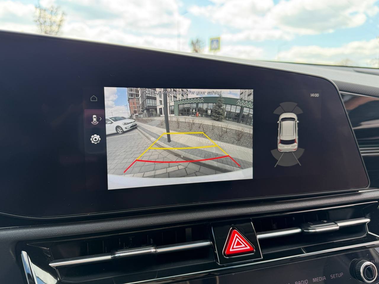 Фото - Kia Niro #9