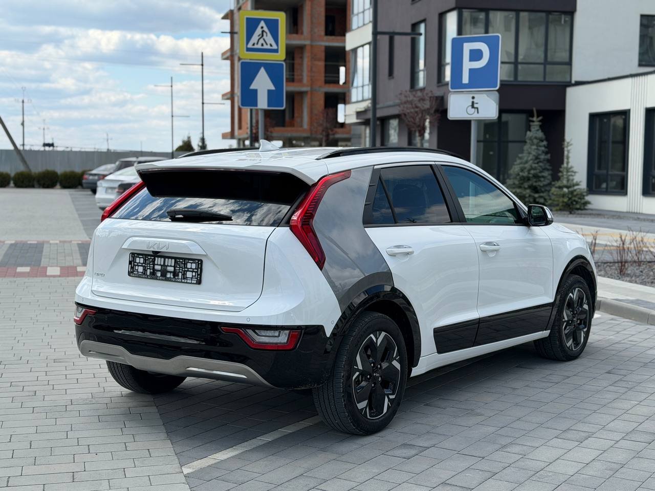 Фото - Kia Niro #4