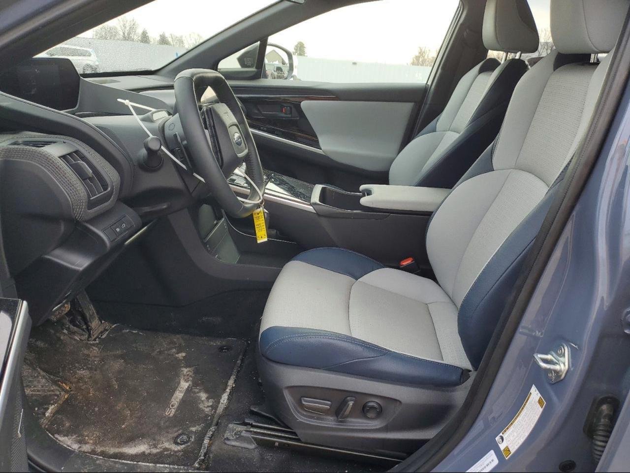 Фото - Subaru Solterra #8