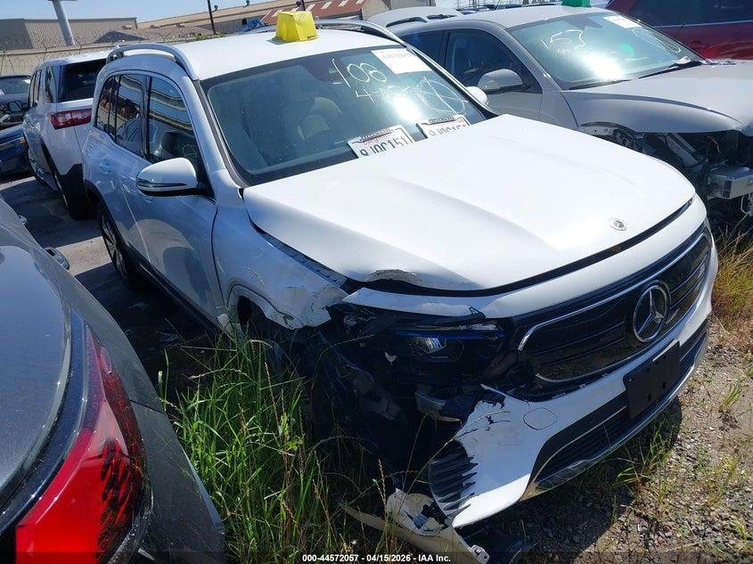 Фото - Mercedes-Benz EQB #4