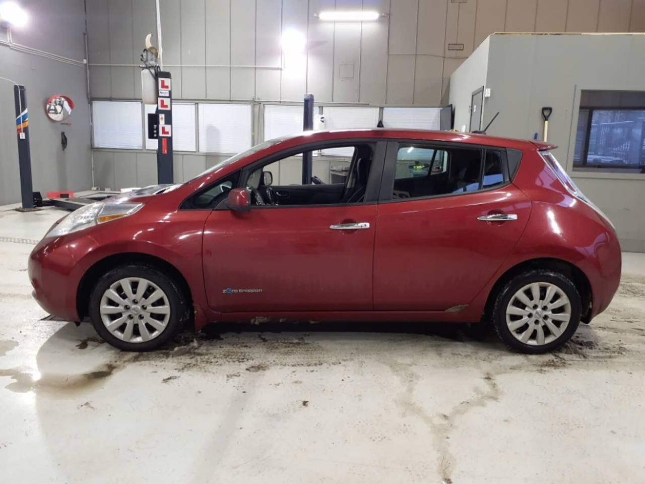 Фото - Nissan Leaf #4