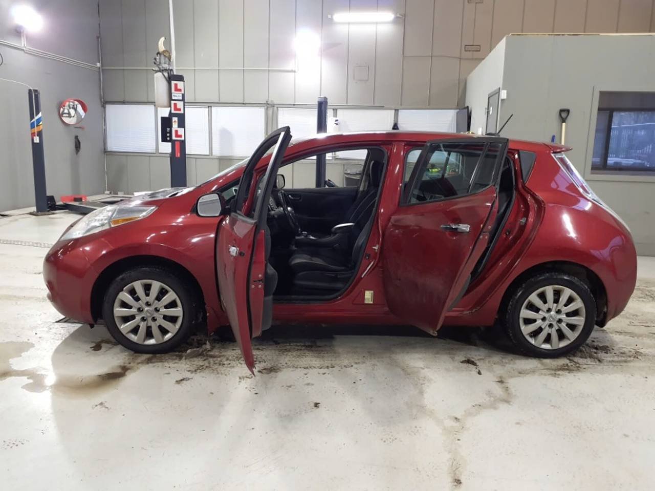 Фото - Nissan Leaf #7