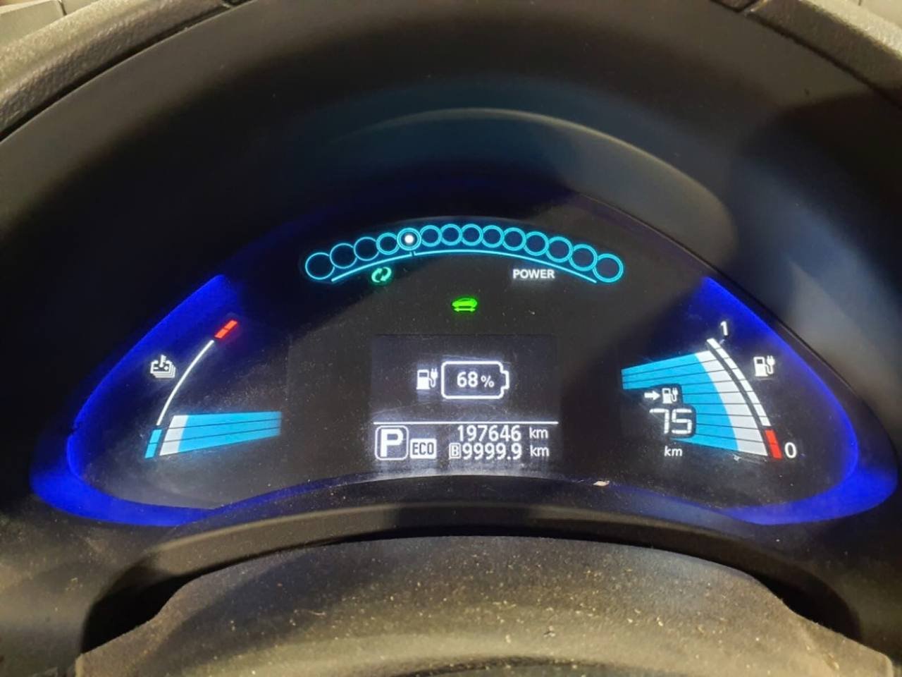 Фото - Nissan Leaf #8