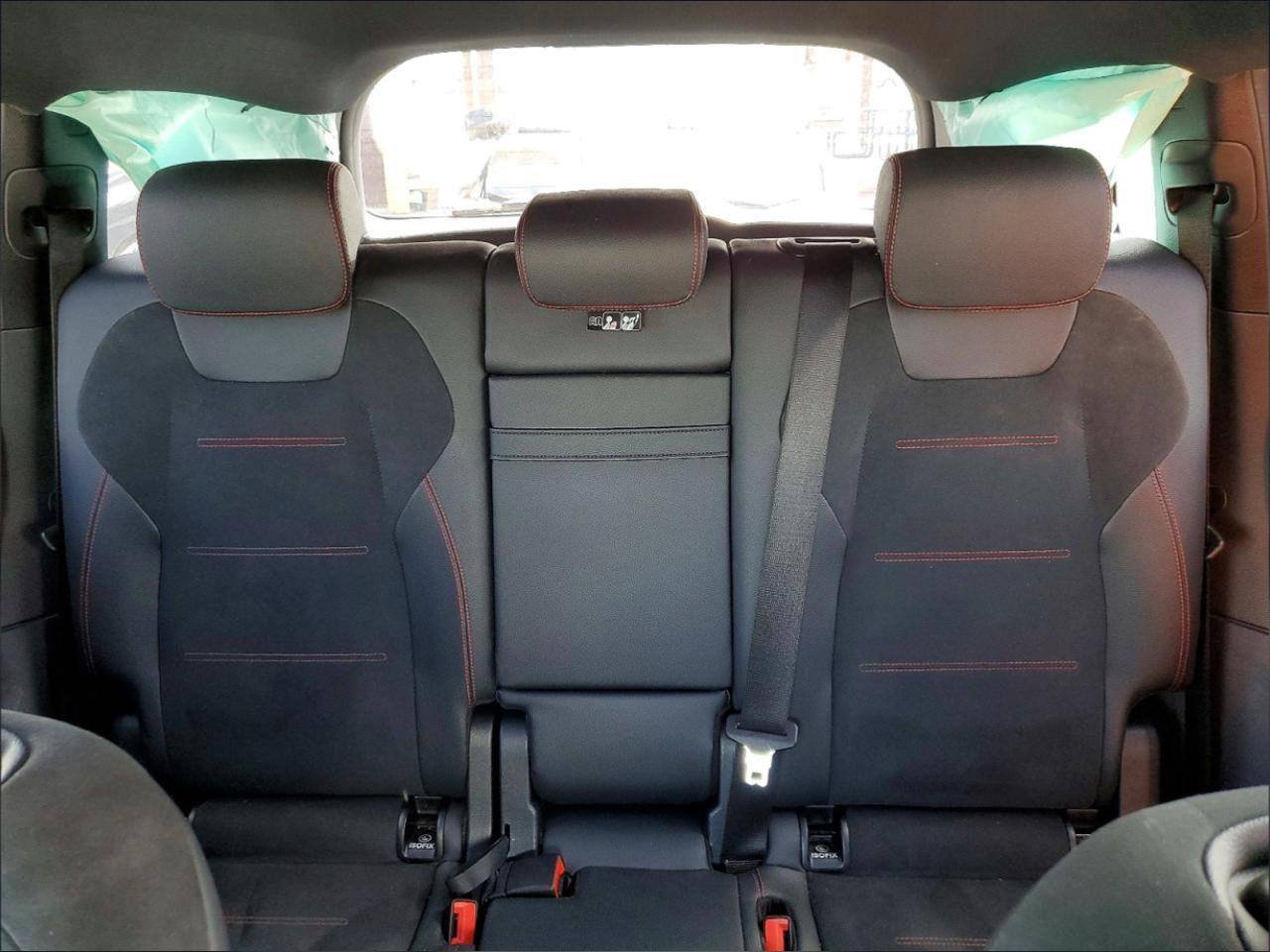 Фото - Mercedes-Benz EQB #9