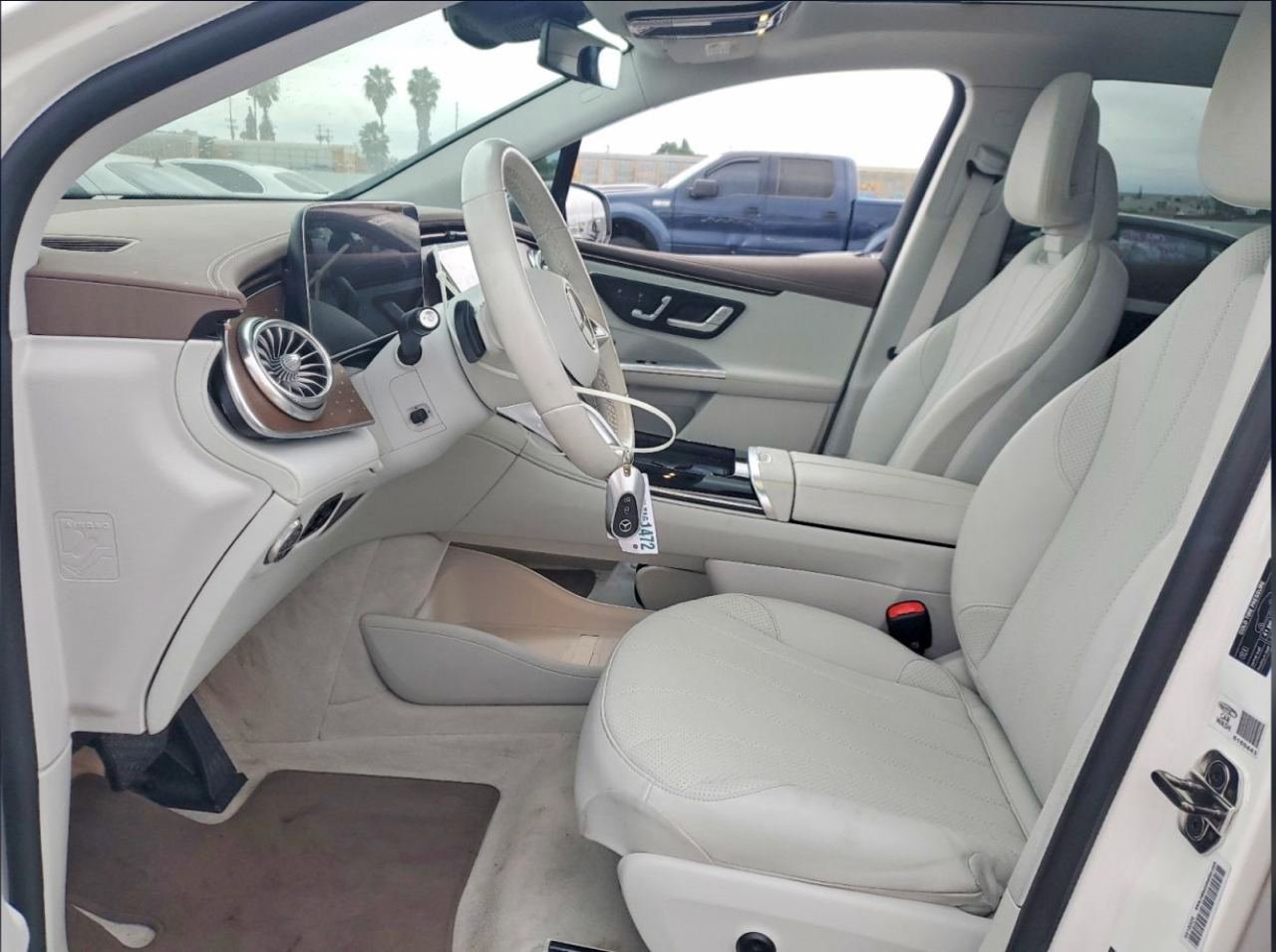 Фото - Mercedes-Benz EQE SUV #7