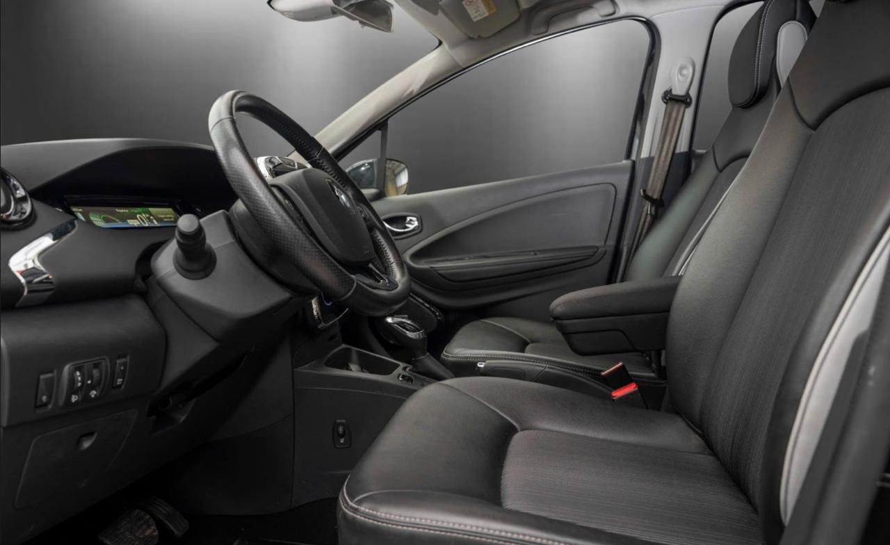 Фото - Renault ZOE #5