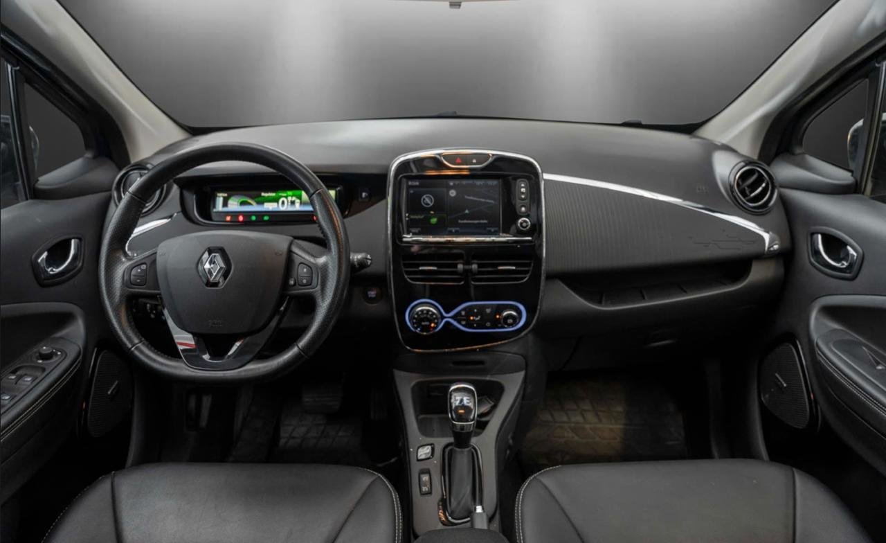 Фото - Renault ZOE #8