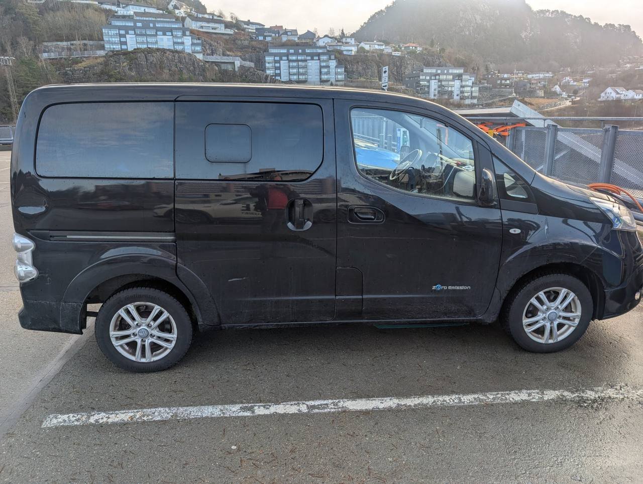 Фото - Nissan NV200 #4