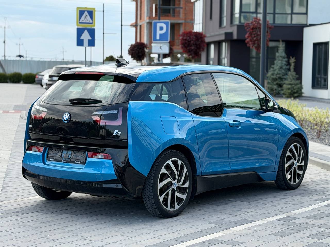Фото - BMW I3 #4