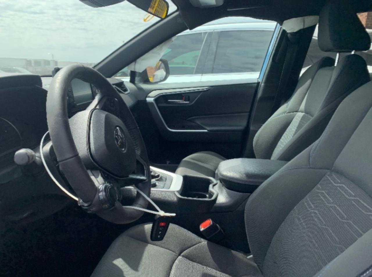 Фото - Toyota RAV4 #7