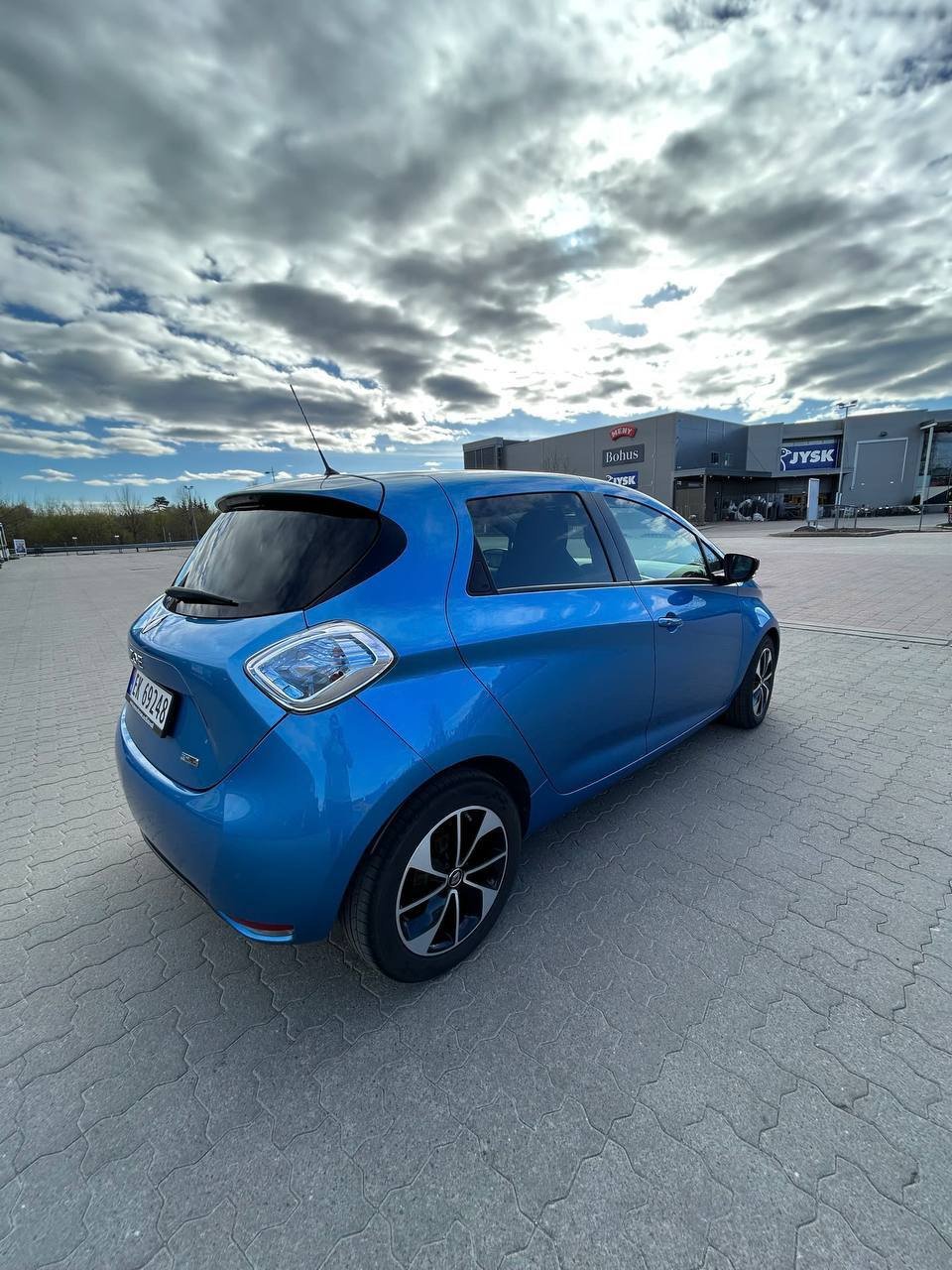 Фото - Renault ZOE #2