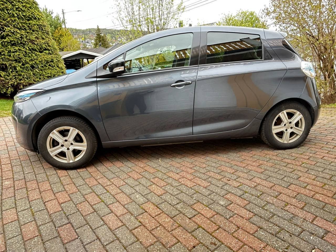 Фото - Renault ZOE #3