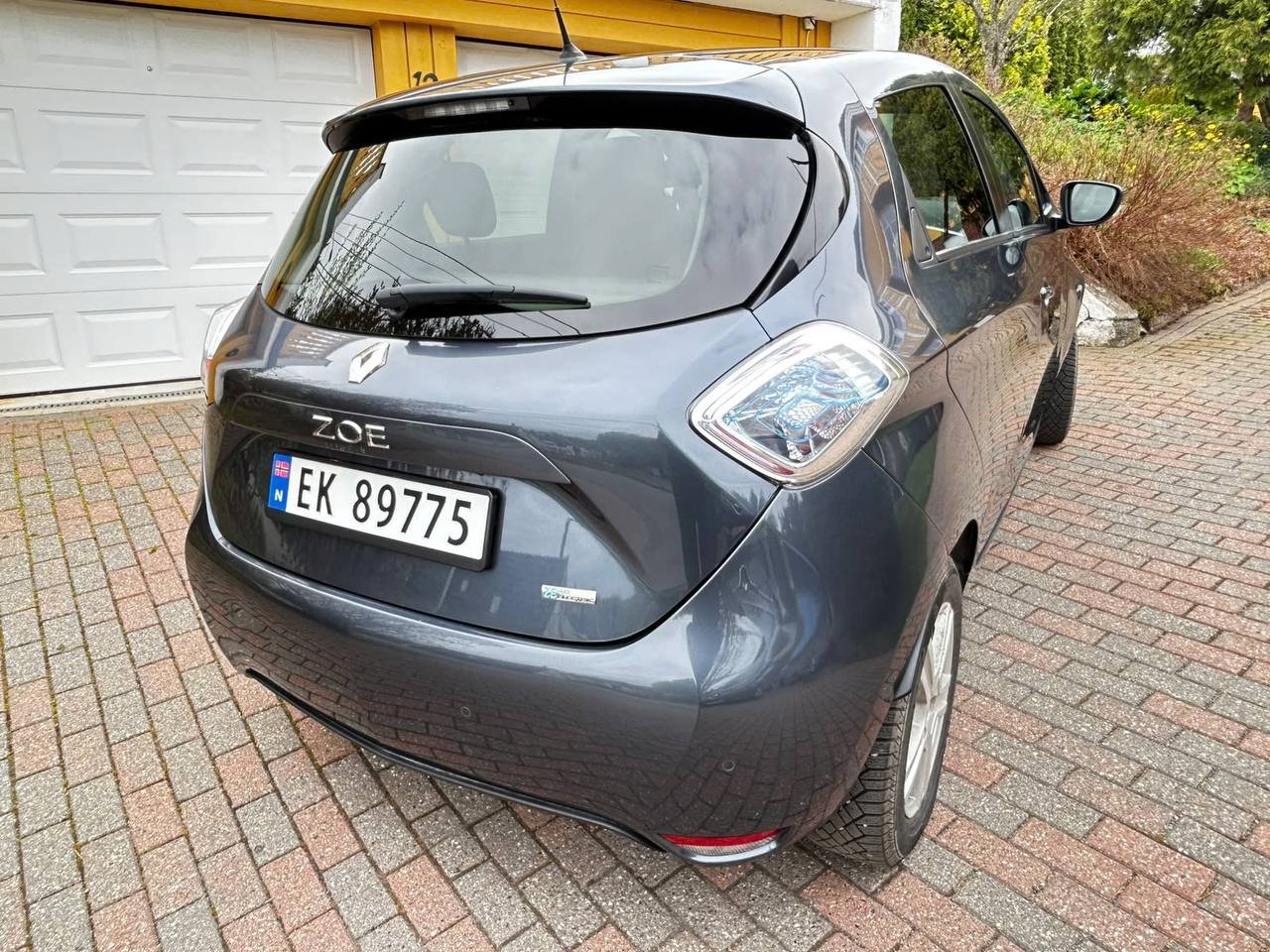 Фото - Renault ZOE #5