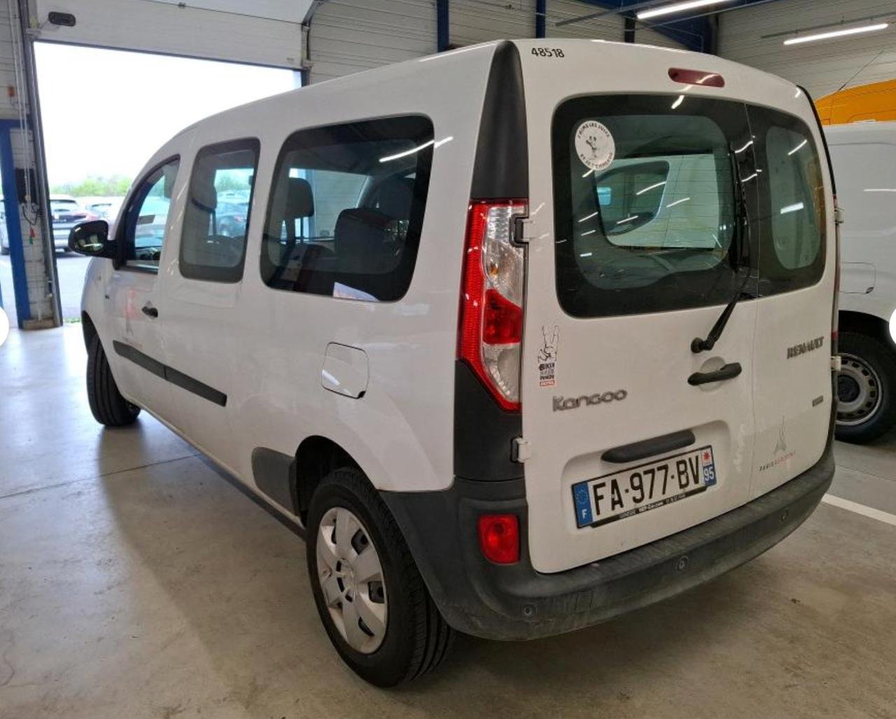 Фото - Renault Kangoo pass #3