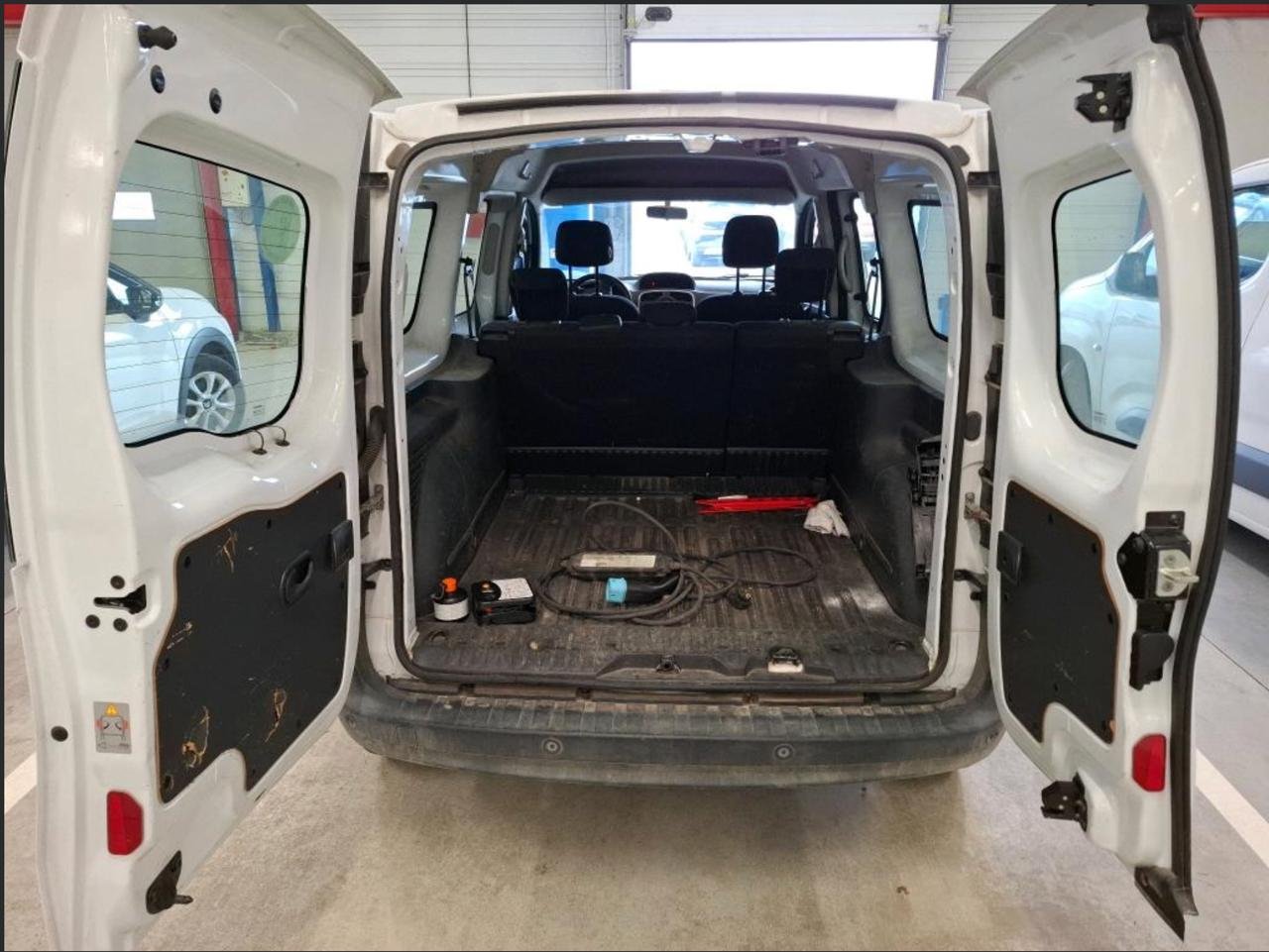 Фото - Renault Kangoo pass #6