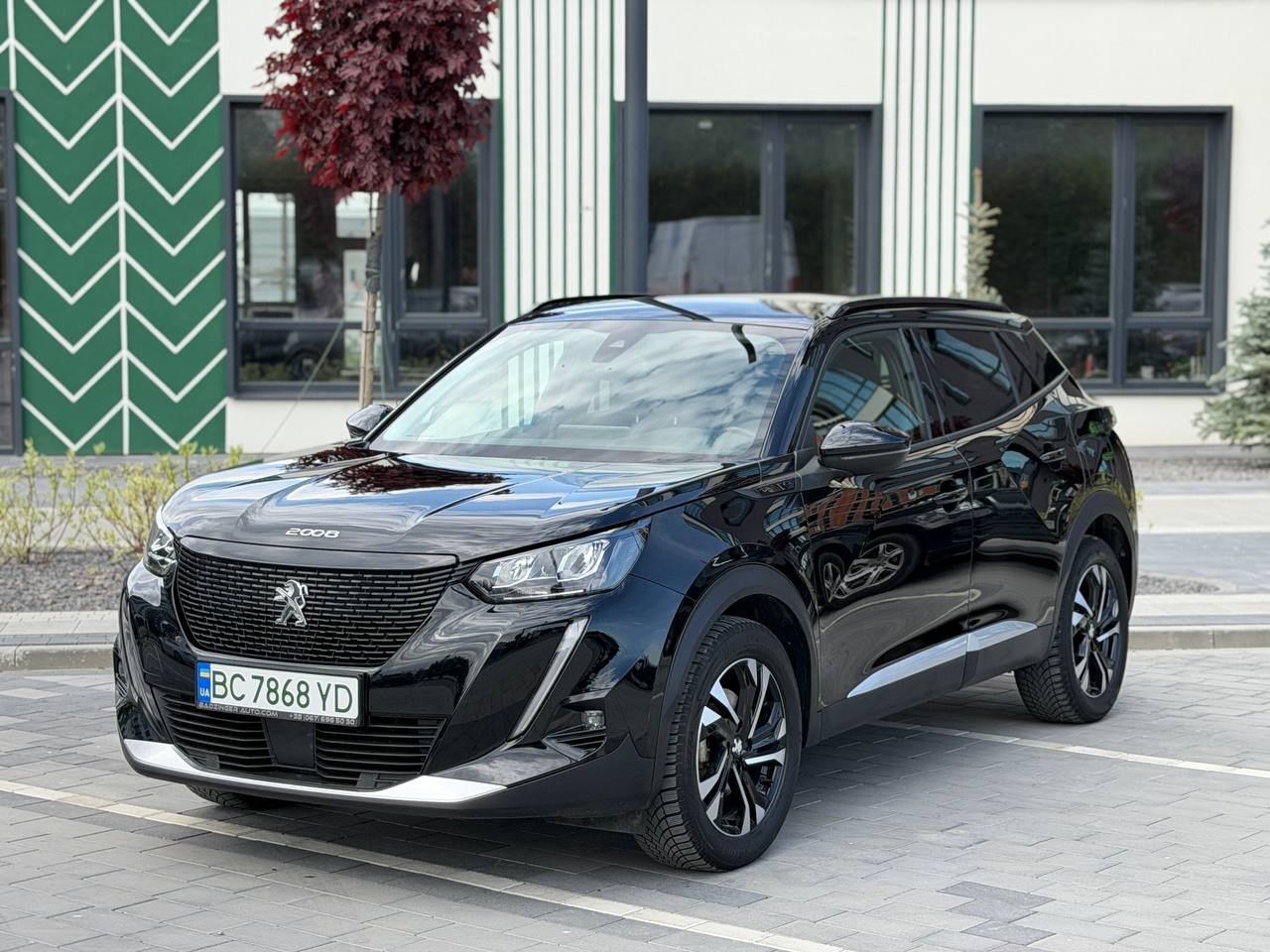 Peugeot e-2008