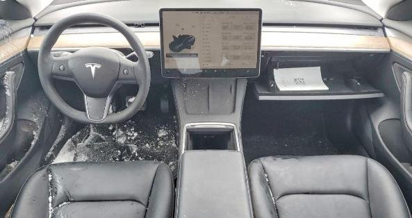 Фото - Tesla Model 3 #8