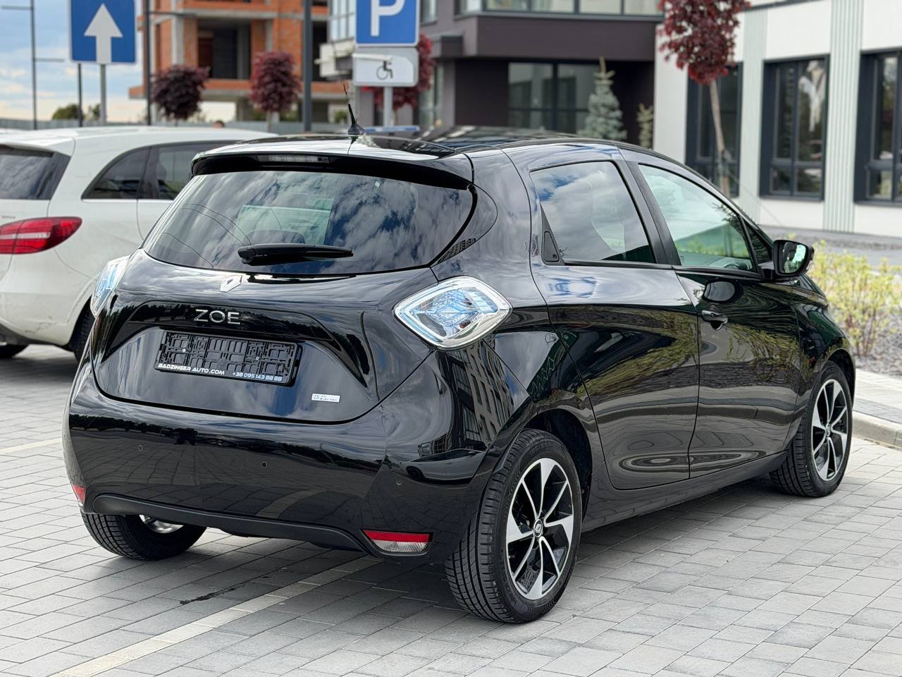 Фото - Renault ZOE #5