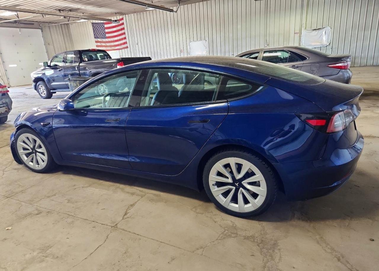 Фото - Tesla Model 3 #6