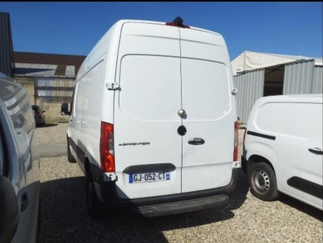 Фото - Mercedes-Benz Sprinter #3