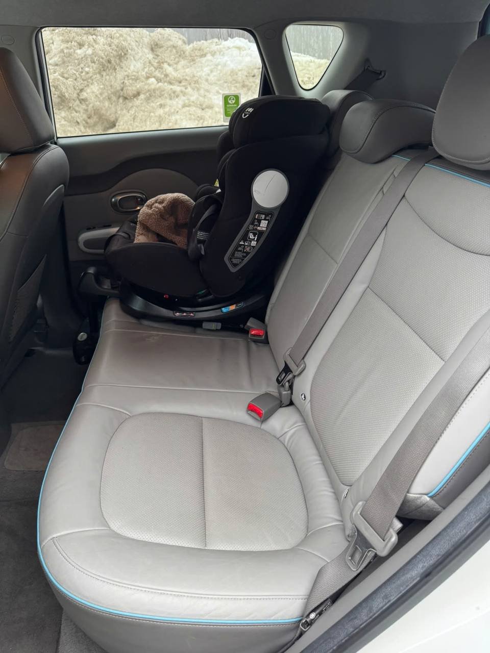Фото - Kia Soul EV #6