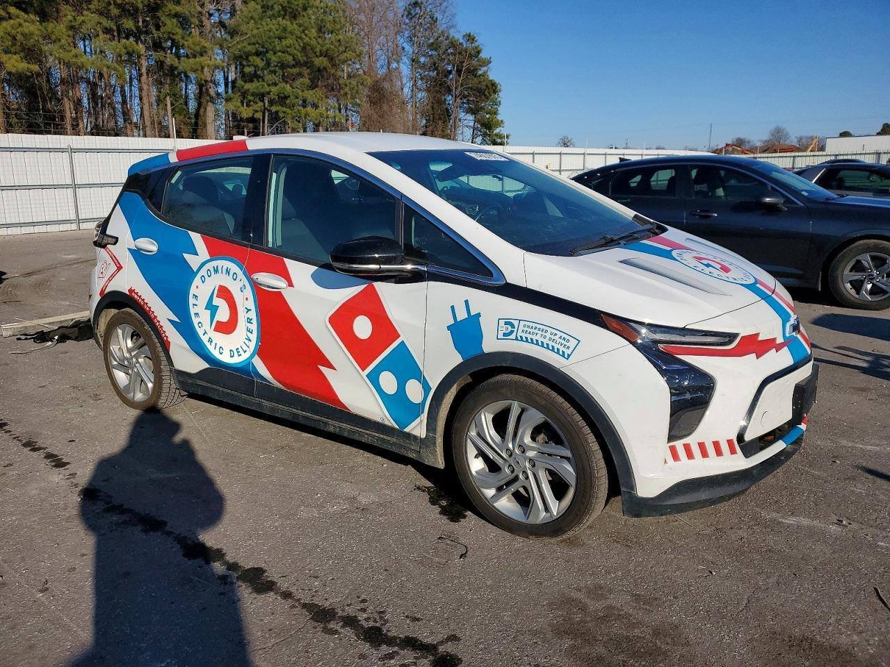 Фото - Chevrolet Bolt Ev #3