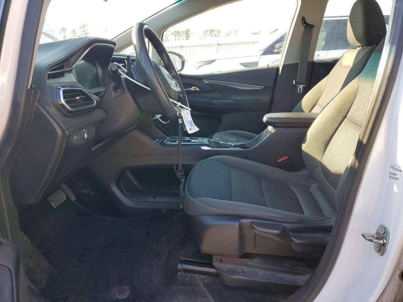 Фото - Chevrolet Bolt Ev #9