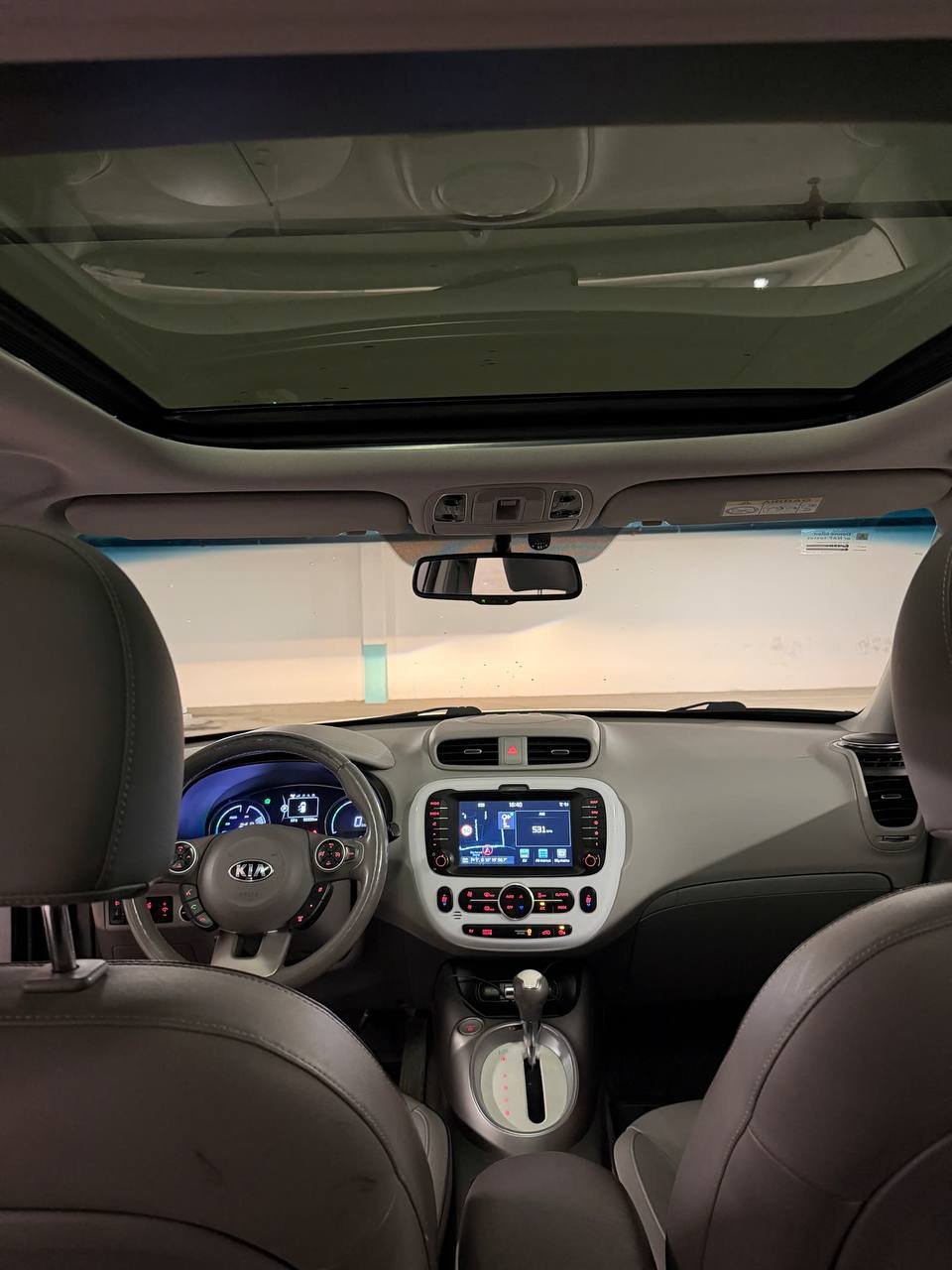 Фото - Kia Soul EV #8