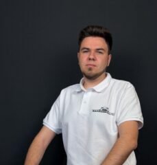 Данило Романюк