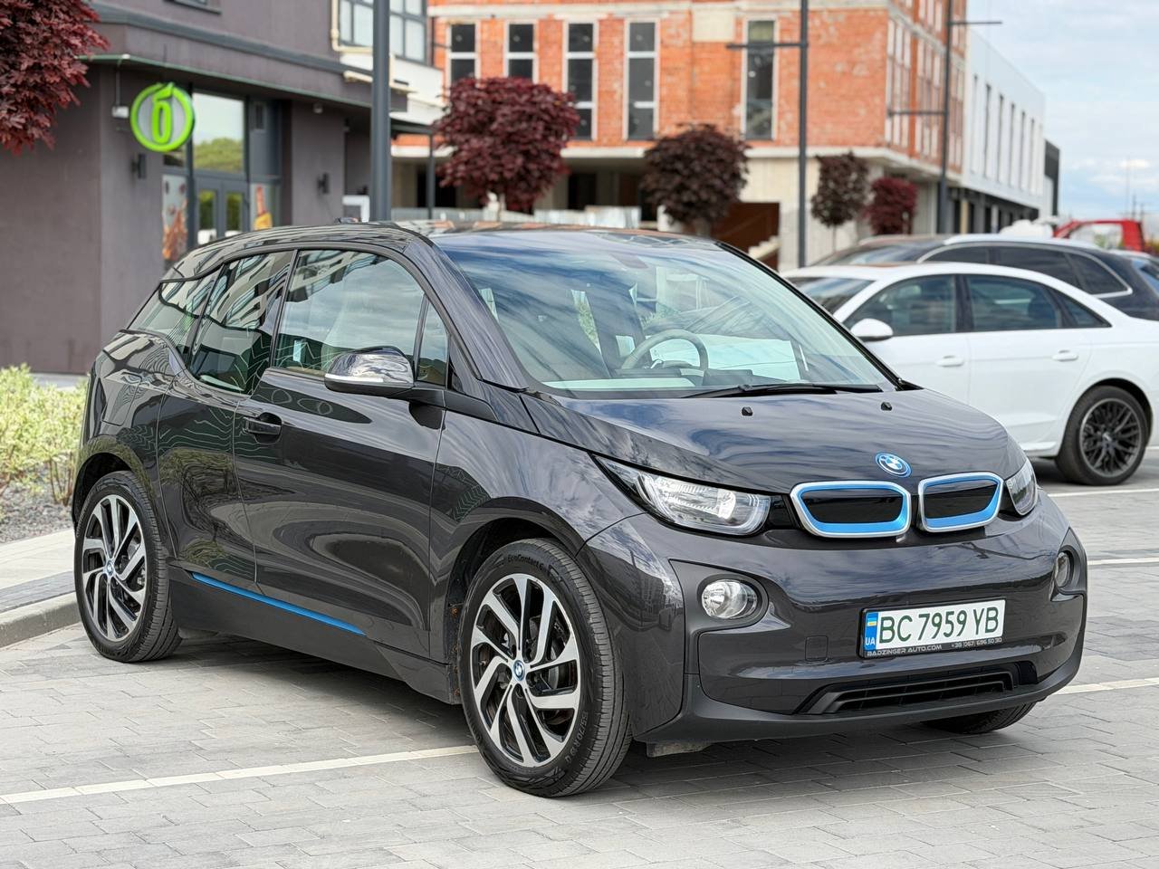 Фото - BMW I3 #3