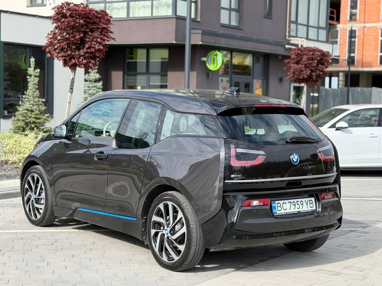 Фото - BMW I3 #5