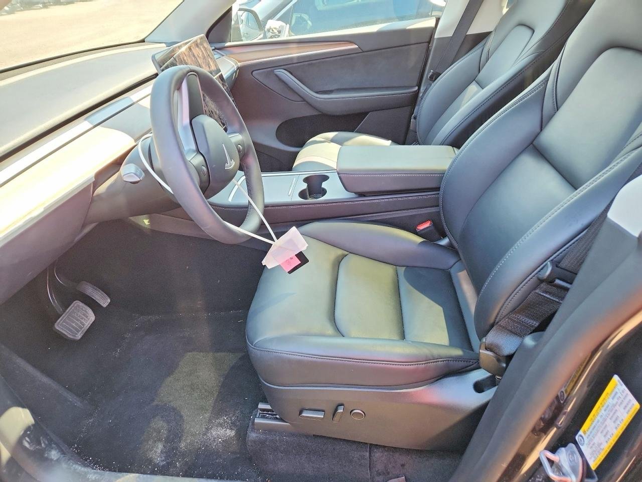 Фото - Tesla Model Y Long Range #7