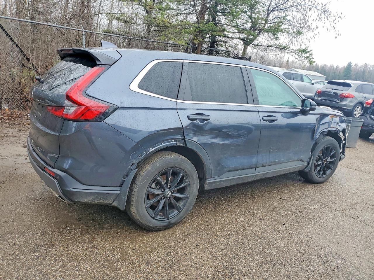 Фото - Honda CR-V Hybrid #4