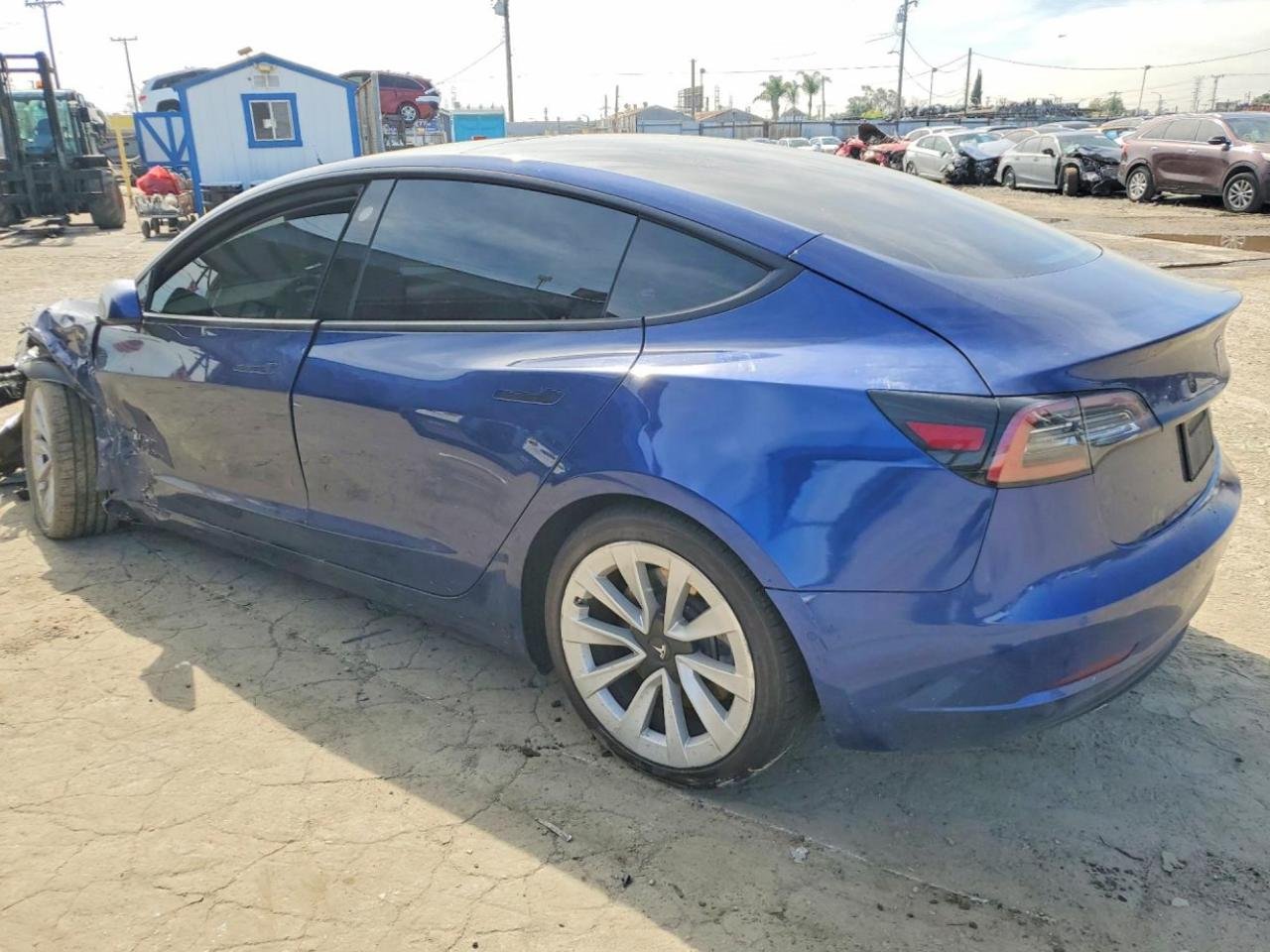 Фото - Tesla Model 3 #4