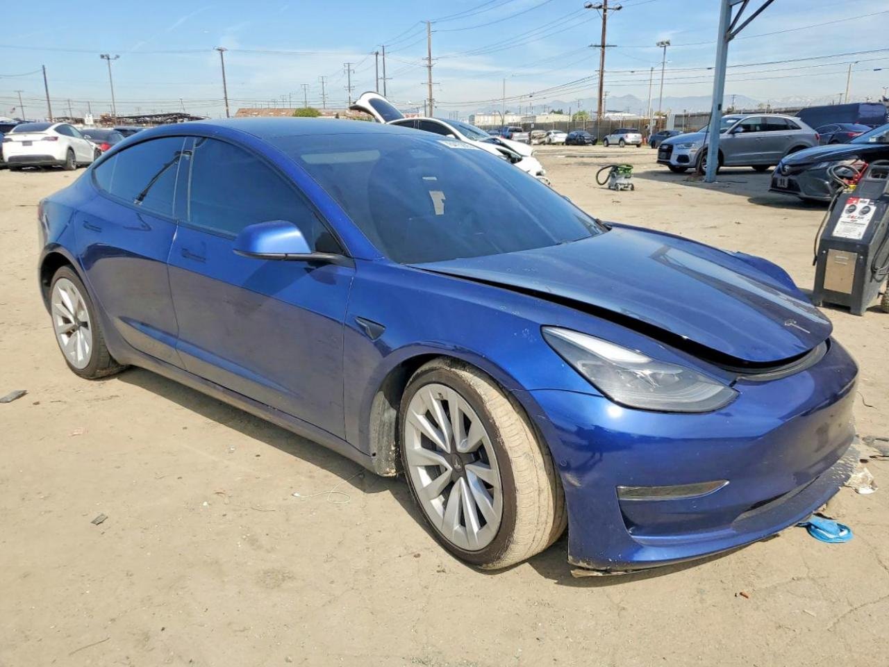 Фото - Tesla Model 3 #3