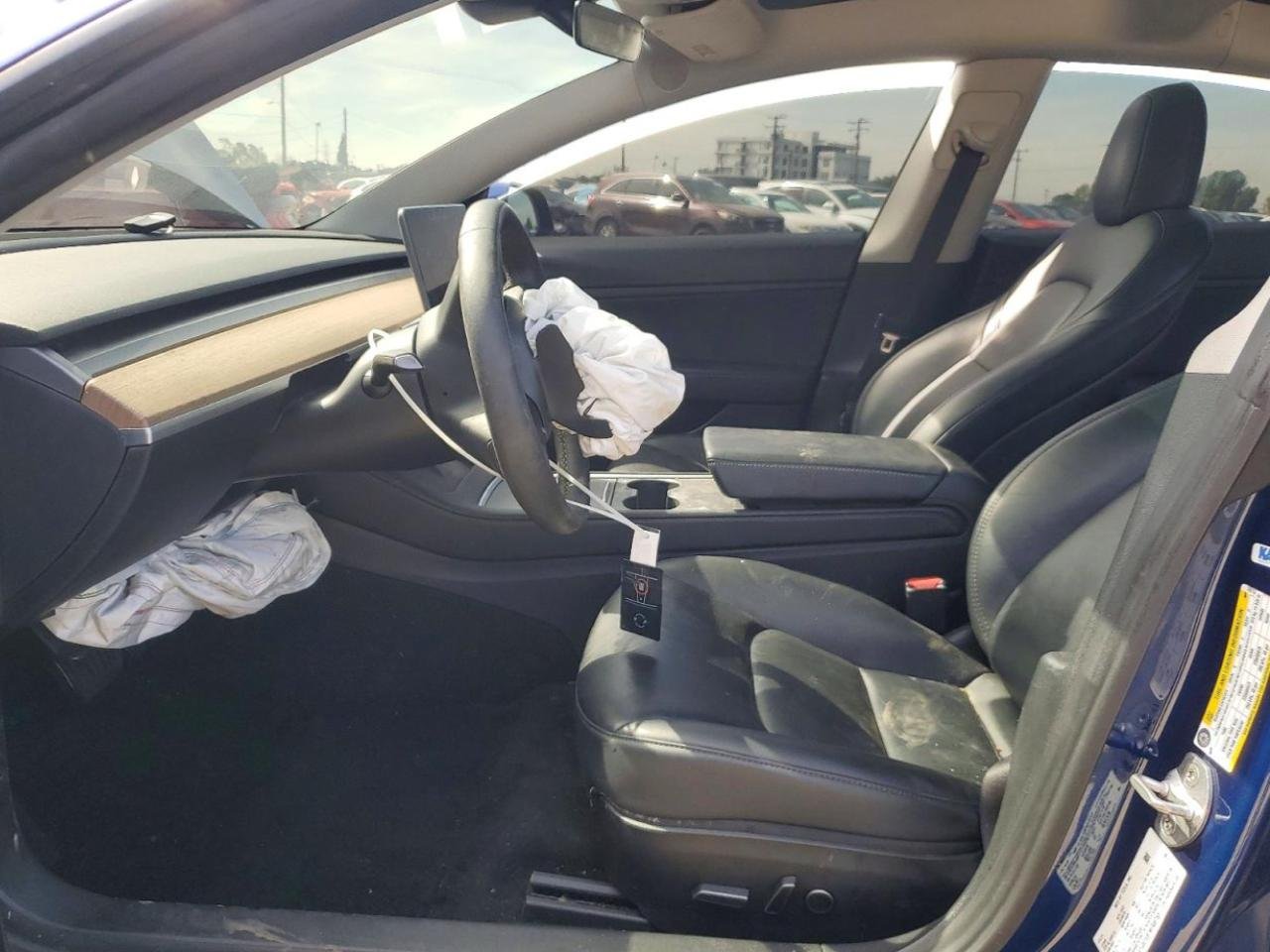 Фото - Tesla Model 3 #8