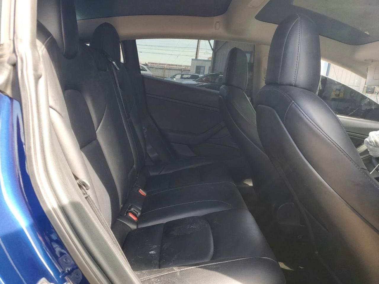 Фото - Tesla Model 3 #10