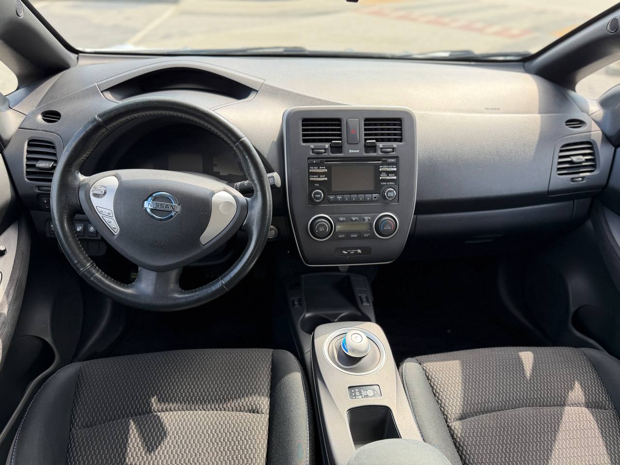 Фото - Nissan Leaf #8