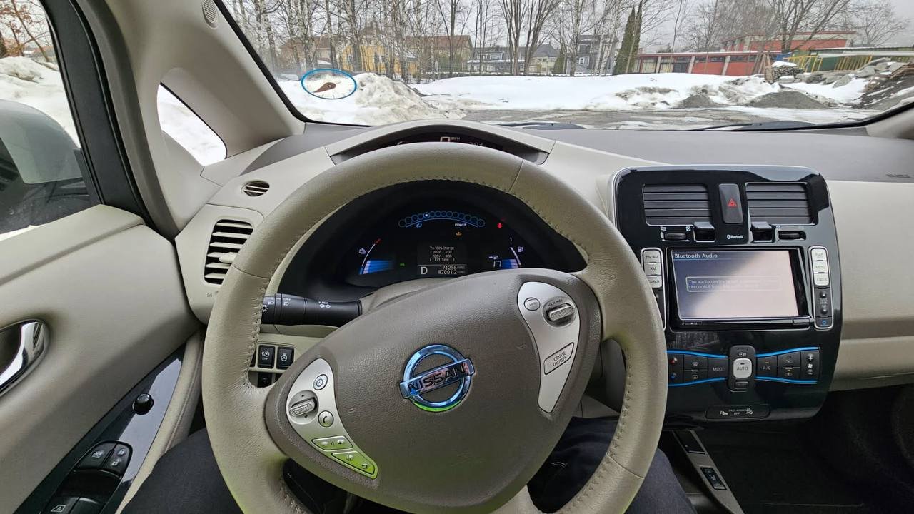 Фото - Nissan Leaf #6