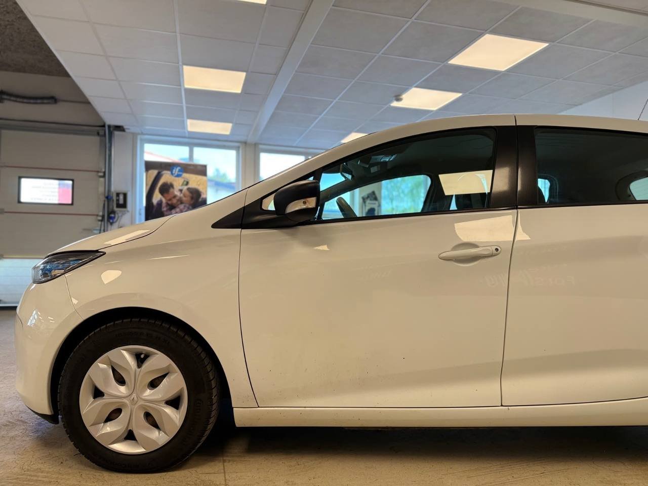 Фото - Renault ZOE #2