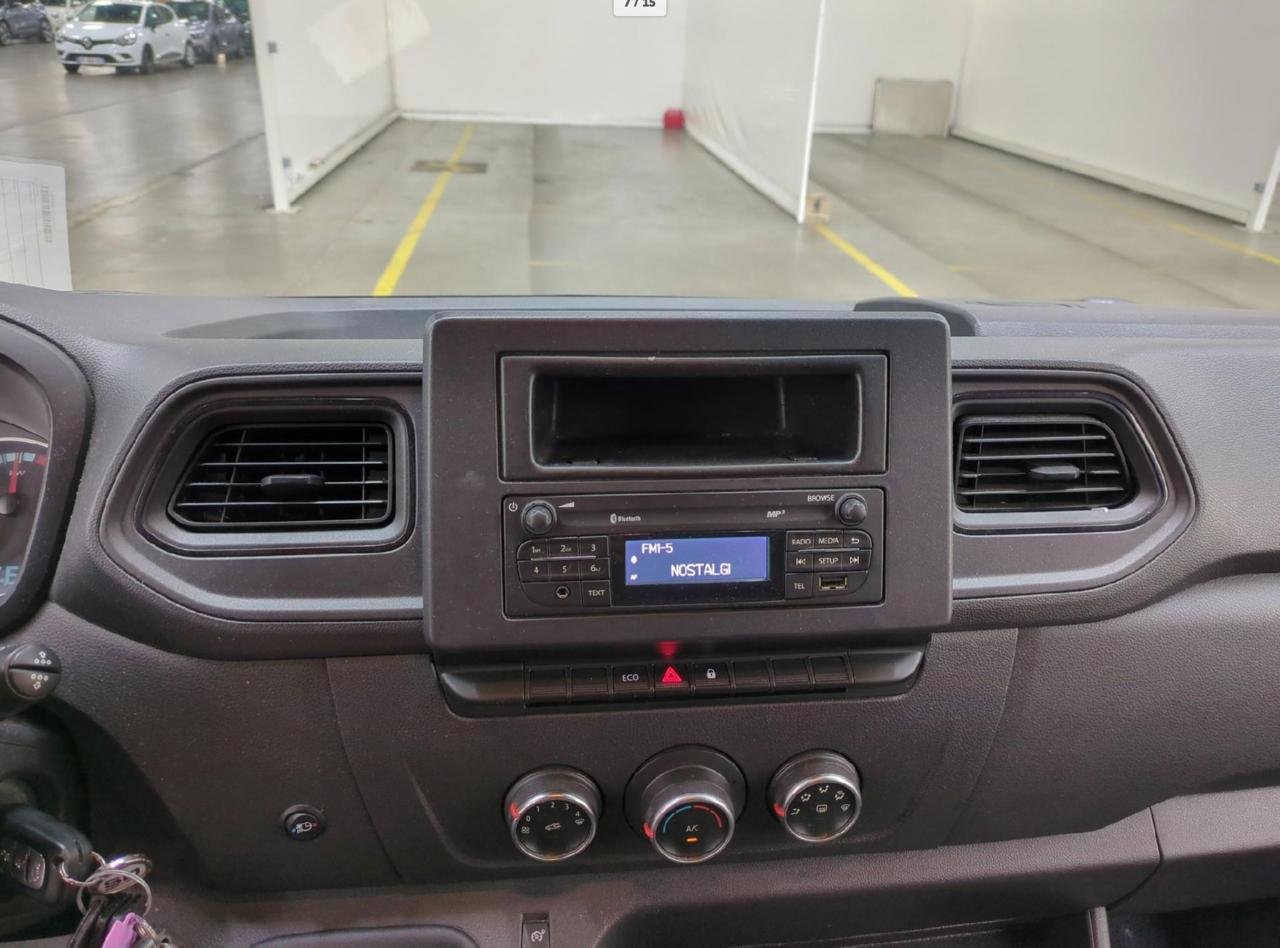 Фото - Renault Master #6