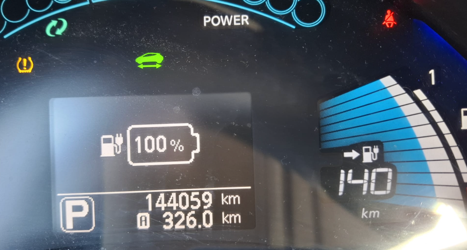 Фото - Nissan Leaf #3