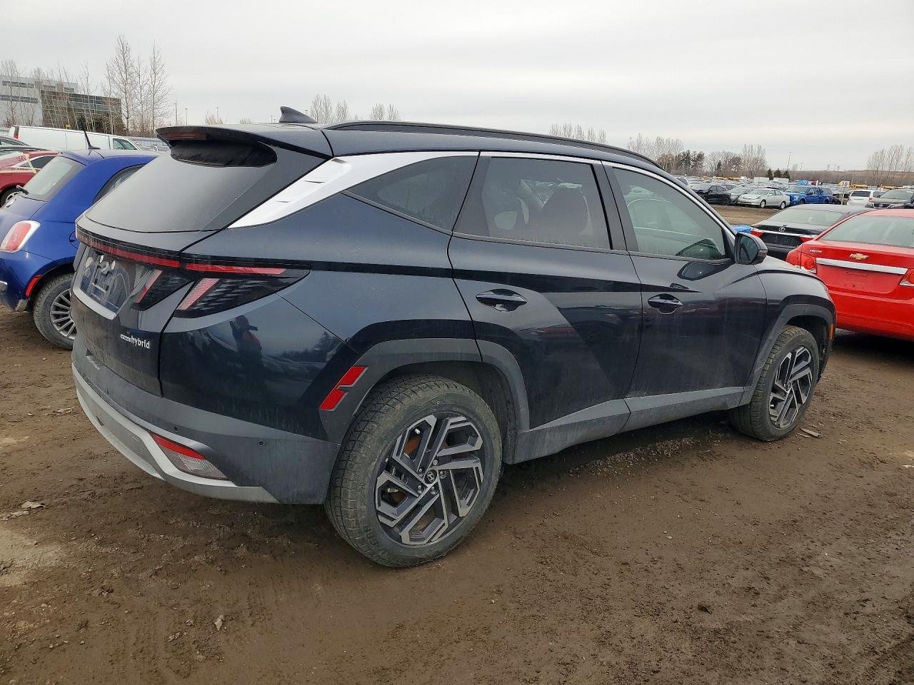 Фото - Hyundai Tucson Hybrid #6
